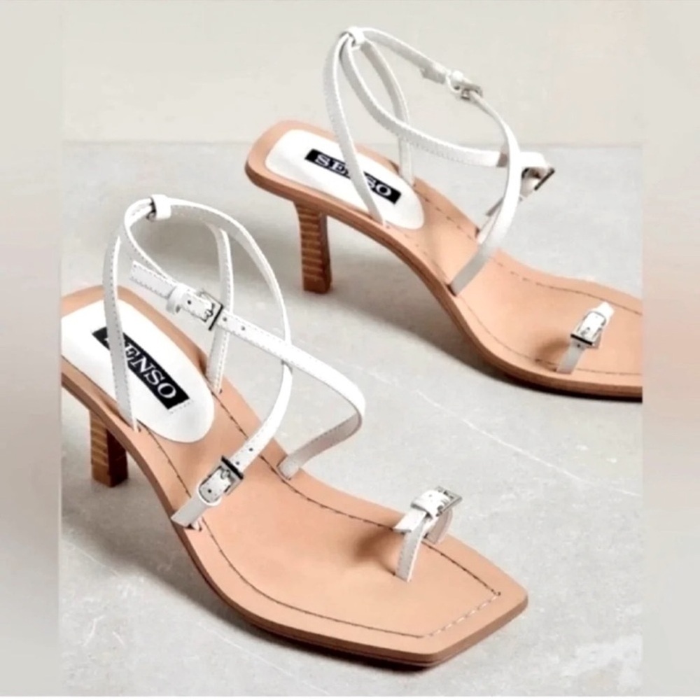 SENSO White Buckle Strap Sandals